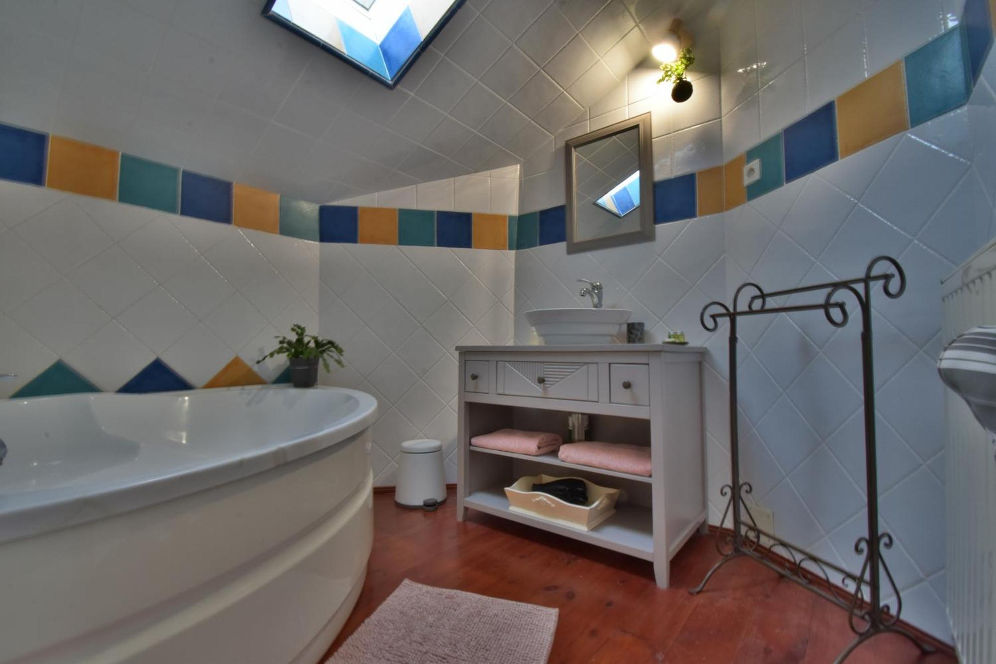 Chambre D'Hotes L'Altitude - Domaine La Rose Des Vents Castelnau-sur-lʼAuvignon Buitenkant foto